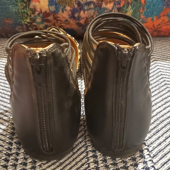 Size 8.5 Rampage Flats **Price Firm** - Picture 2 of 9